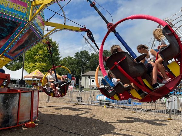 Rides at Lyon County Fair